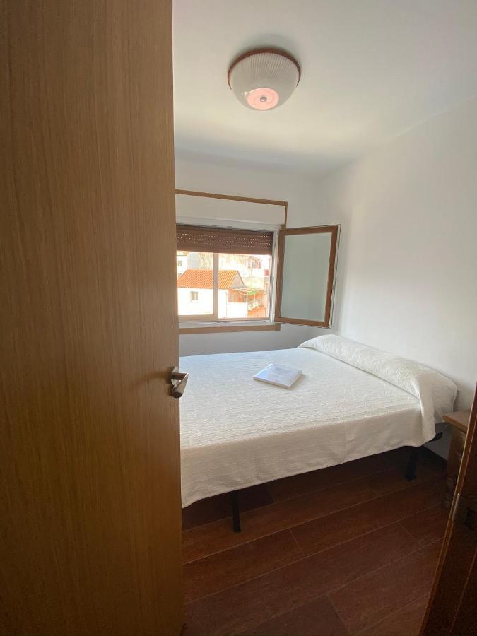 Amplio Apartamento En El Centro De O Grove Buitenkant foto